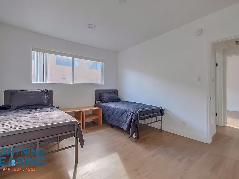 5312 Corteen Pl #16 — Photo 18