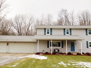 1138 S Grey Rd, Midland, MI 48640