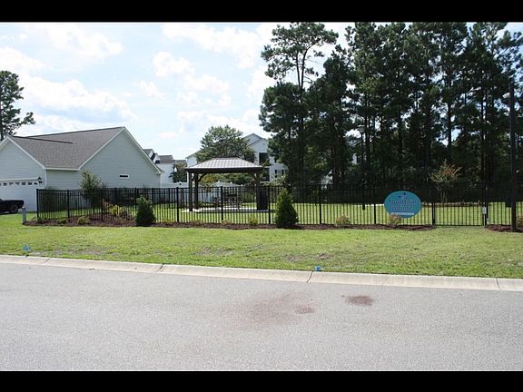 2nd image of 119 Fountain Pointe Ln Unit 103