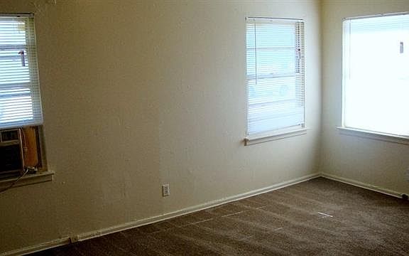 5th image of 1214 Dawson Cir