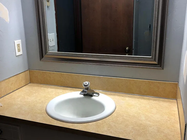 1424 Kimtah Ct NE #A — Photo 11