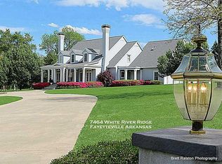 7464 E White River Rdg, Fayetteville, AR 72701