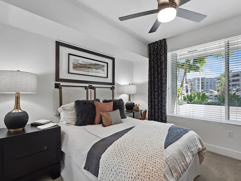 Vive Luxe, San Diego, CA, Bedroom