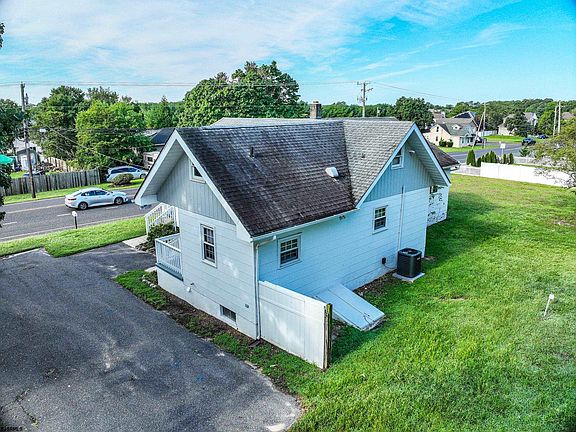 4th image of 6558 Mill Rd