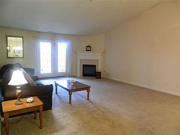 2nd image of 7990 Pinnacle Point Dr APT 201