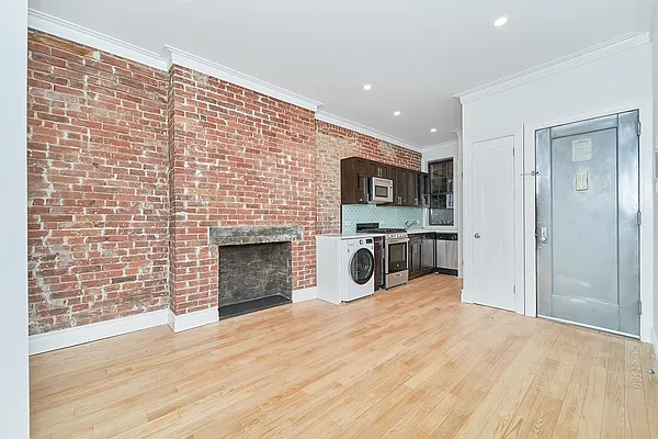 Rented by Living New York | media 8