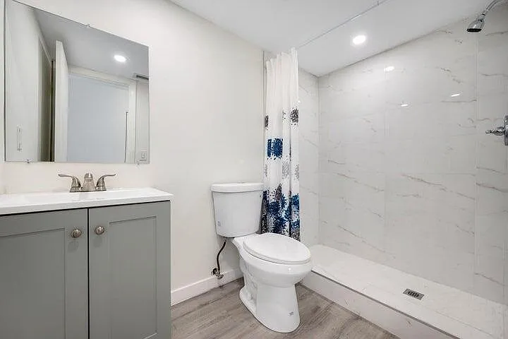 7770 Tahiti Ln #405 — Photo 15
