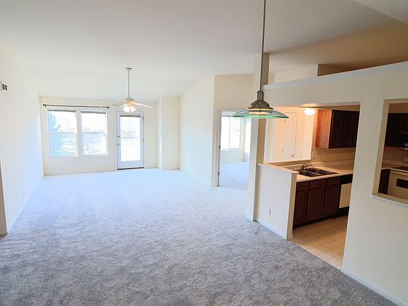 4th image of 5361 Heatherstone Ct Unit 2L