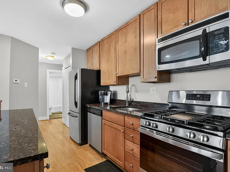 4840 Macarthur Blvd NW #408 — Photo 28