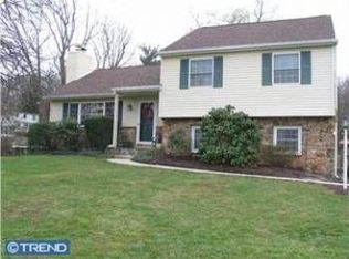 208 Coldstream Rd, Phoenixville, PA 19460