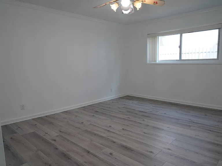 2852 Sawtelle Blvd #14 — Photo 23