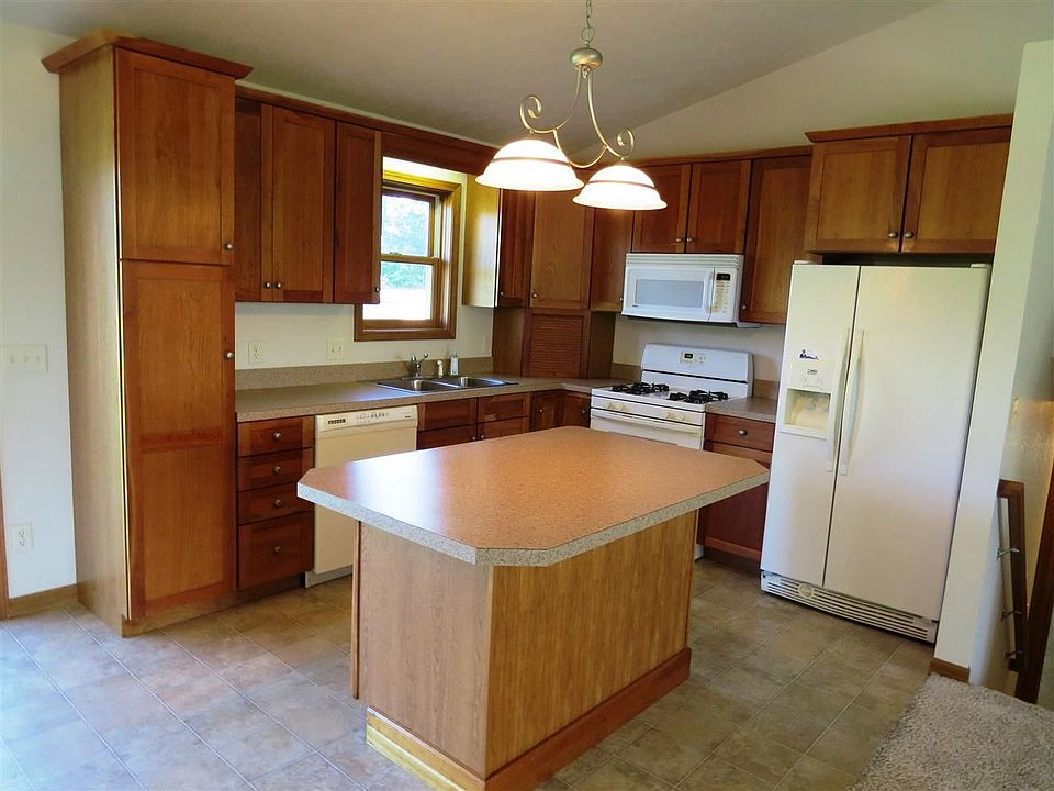 1st image of 58695 Sun Gold Blvd