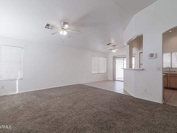 3rd image of 9022 W HOLLY Street