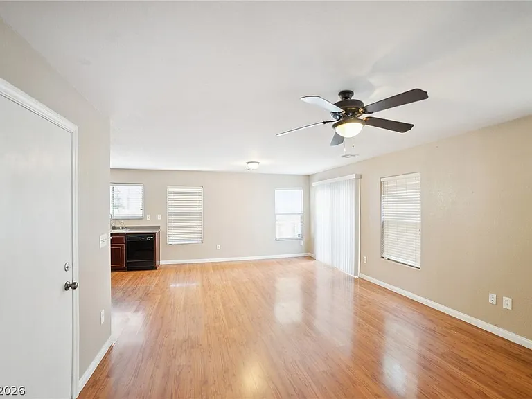 7224 Nook Crest Ct — Photo 2