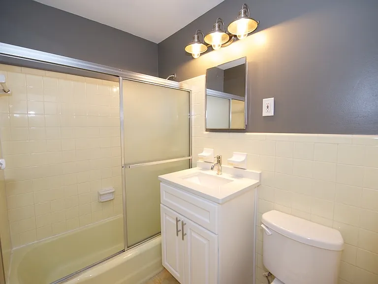 3535 Roswell Rd NE #F2 — Photo 13
