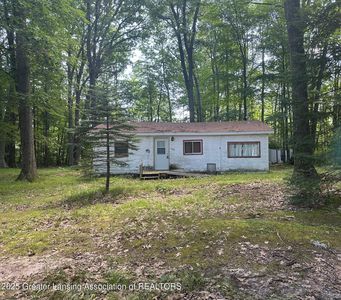 1364 James St, Harrison, MI, 48625
