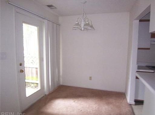 4th image of 704 Rapidan River Ct APT B