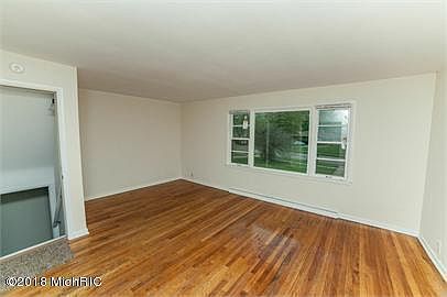 2nd image of 3265 Brooklyn Ave SE #3267