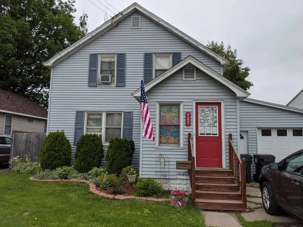 727 E Easterday Ave, Sault Sainte Marie, MI 49783