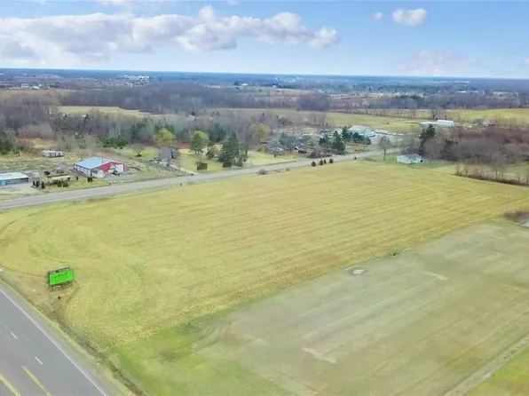 11866 E Corunna Rd, Lennon, MI 48449