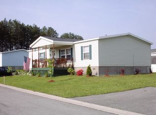 1315 Chestnut St, Alden, NY 14004