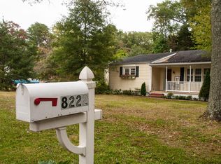 8222 Old Mill Rd, Pasadena, MD 21122