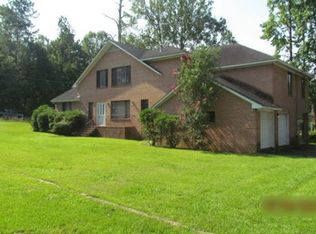 1902 La Foret Dr, Selma, AL 36701