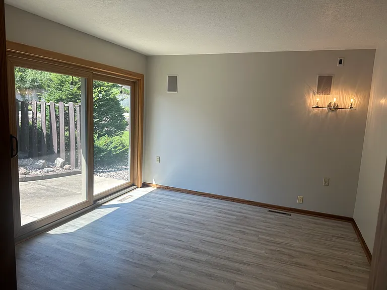 1235 Cherry St — Photo 14