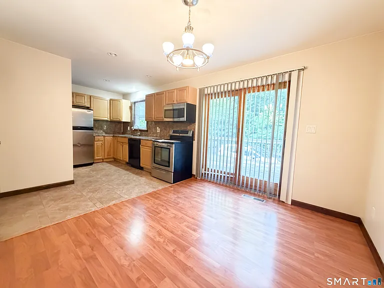 153 New Britain Ave — Photo 11