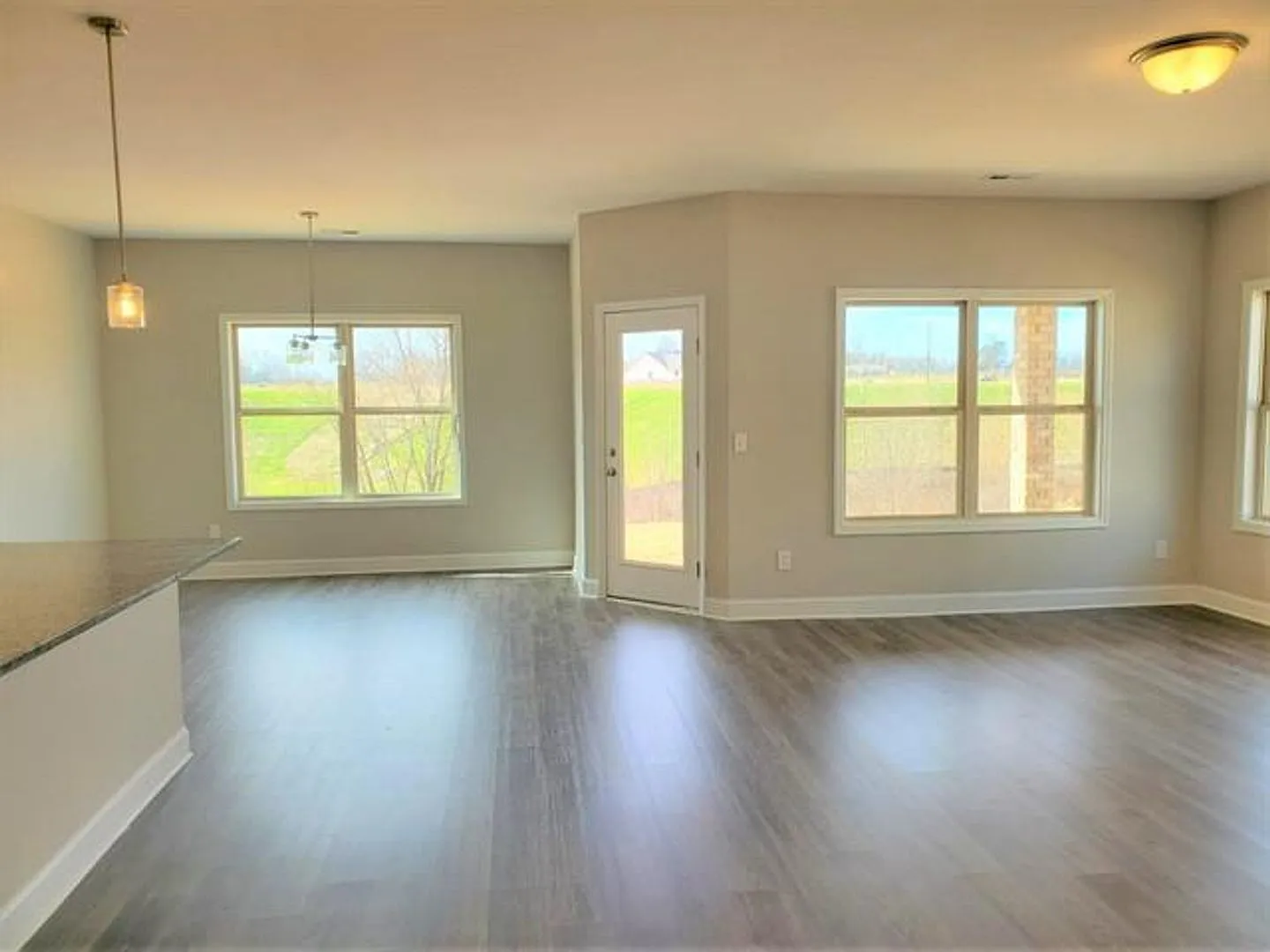 3 Bedroom, 2 Bath home. — Photo 2