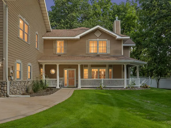 4997 Johnson Ave #102, White Bear Lake, MN 55110