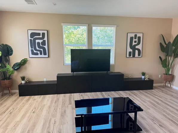 10896 Atherstone Dr, Rancho Cordova, CA 95670