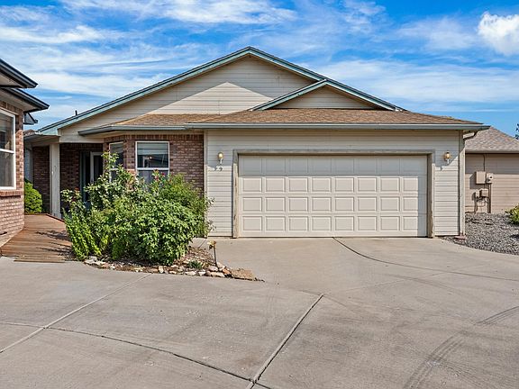 2nd image of 422 Prospectors Point