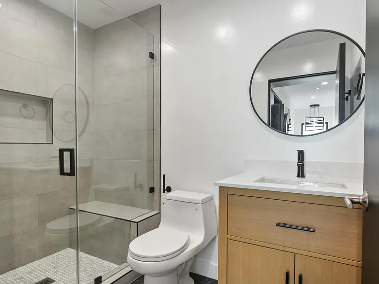 2631 S Cochran Ave — Photo 6