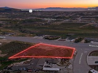 21101 Oakmount Ct, Tehachapi, CA 93561