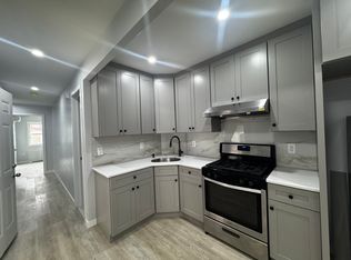 1605 W 8th St #1, Brooklyn, NY 11223