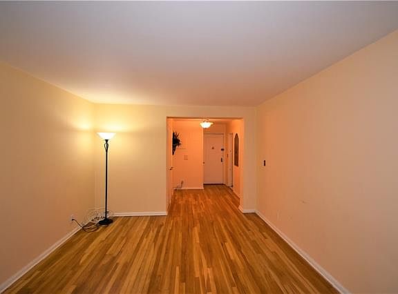 2nd image of 2 Louisiana Ave APT 1H