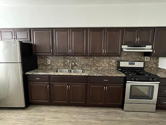 2nd image of 1710 S 10th St #1R