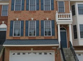 42757 Locklear Ter, Chantilly, VA 20152
