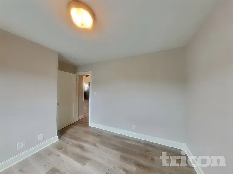 609 Hollow Crst — Photo 10