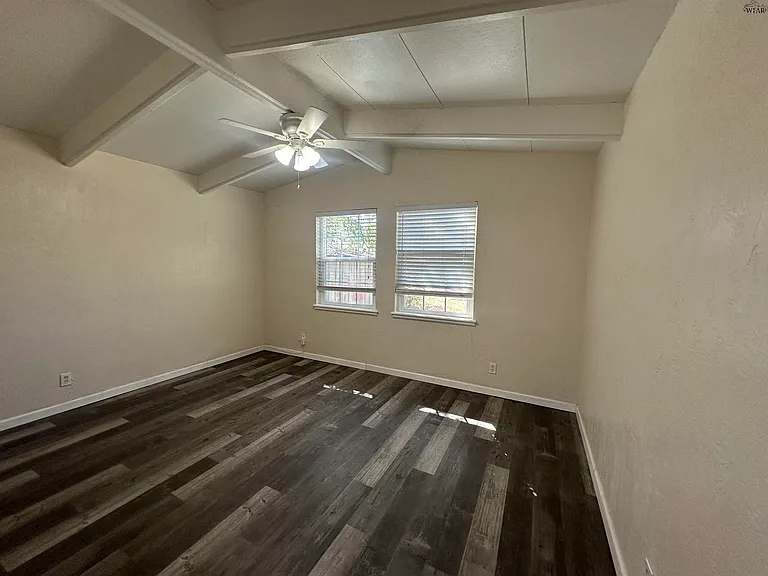 4103 Berwick Dr — Photo 15