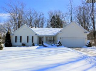 280 Mountainside Dr, Painesville, OH 44077