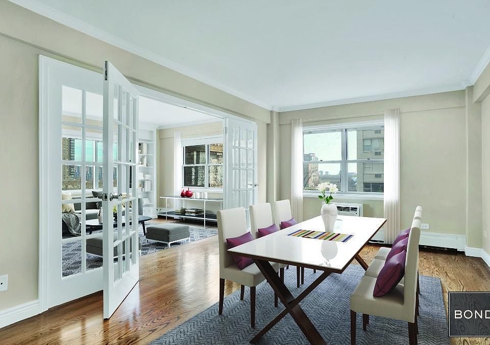1st image of 40 Sutton Pl #3HJ