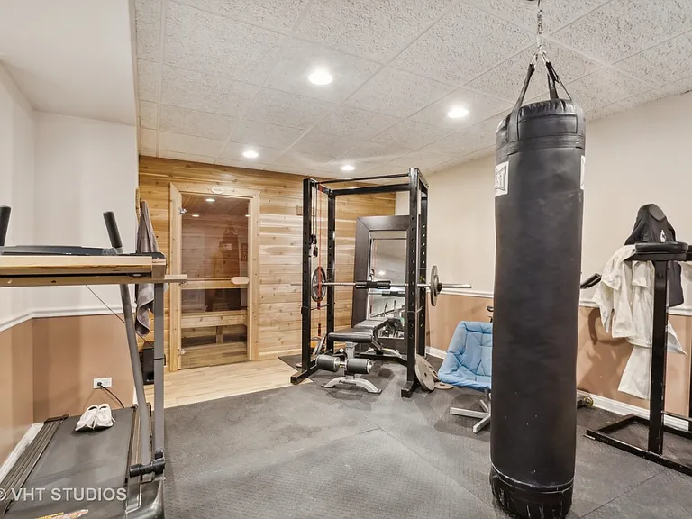 4402 Heritage Ln — Photo 21