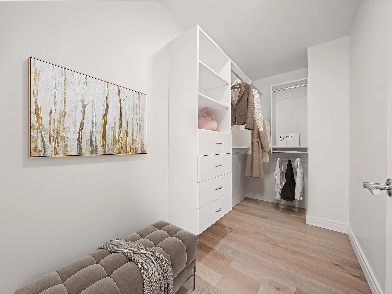 255 Lorimer Street — Photo 4