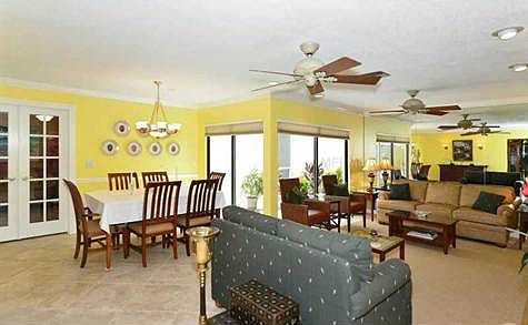 4th image of 3704 Glen Oaks Manor Dr
