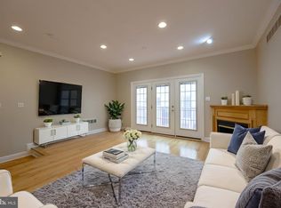 628 S 27th St, Philadelphia, PA 19146