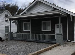 940 Clark St, Clarksville, TN 37040