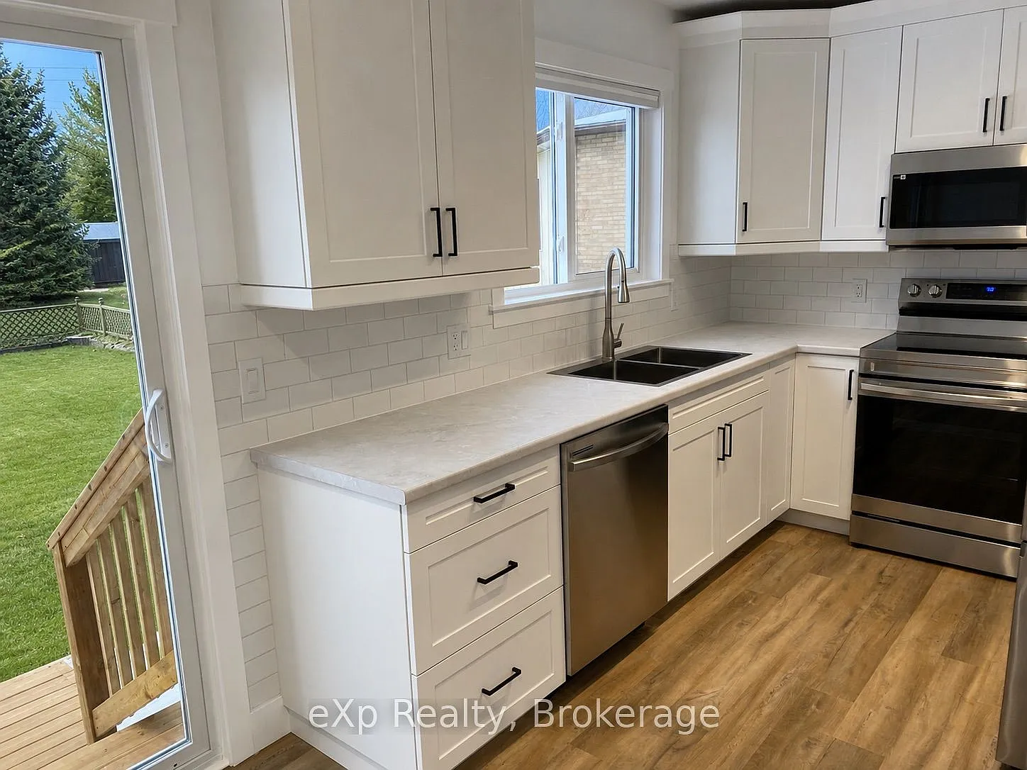 2 bed, $2,100 — Photo 3