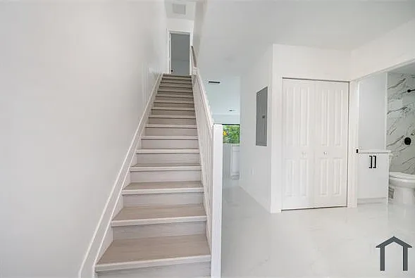 528 NW 13th St — Photo 3